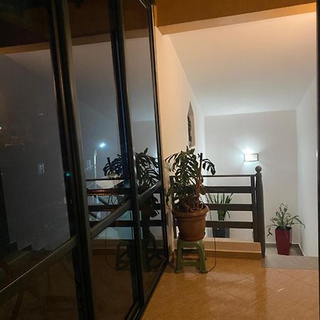 Vila Ajdinaj Berat Bagian luar foto